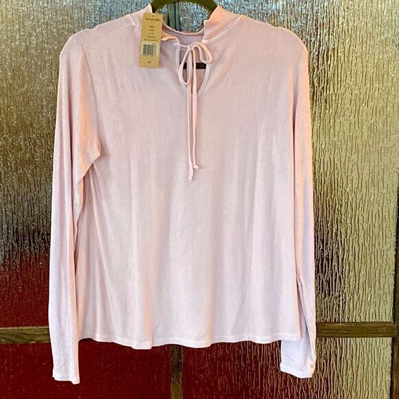 NWT Michael Stars long sleeve top in blush size OS. Tie closer on back. - Picture 5 of 7